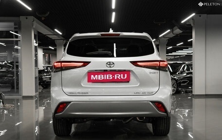 Toyota Highlander, 2025 год, 5 200 000 рублей, 6 фотография