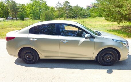 KIA Rio IV, 2019 год, 1 670 000 рублей, 3 фотография