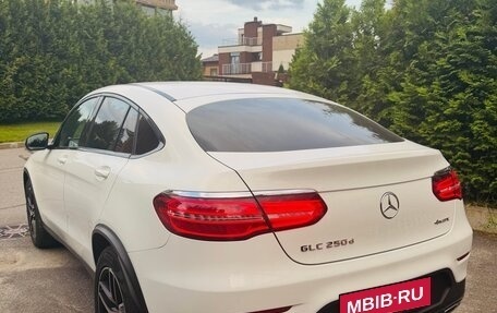 Mercedes-Benz GLC Coupe, 2019 год, 3 850 000 рублей, 6 фотография