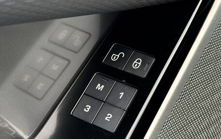 Land Rover Range Rover Velar I, 2017 год, 2 999 000 рублей, 23 фотография