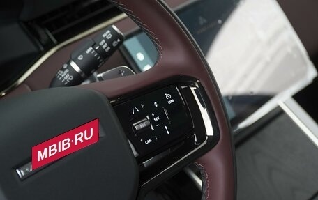 Land Rover Range Rover Evoque II, 2024 год, 6 390 000 рублей, 19 фотография