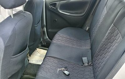 Toyota Vitz, 2002 год, 380 000 рублей, 1 фотография