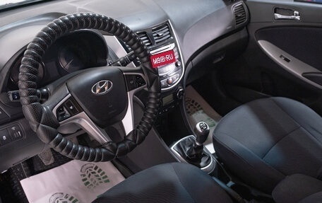 Hyundai Solaris II рестайлинг, 2011 год, 699 000 рублей, 6 фотография