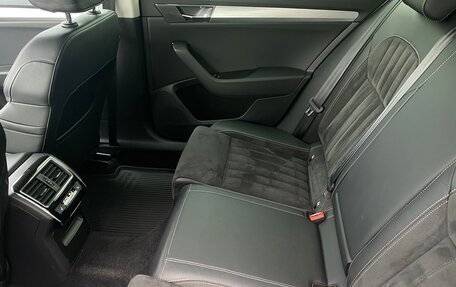 Skoda Superb III рестайлинг, 2021 год, 2 800 000 рублей, 17 фотография