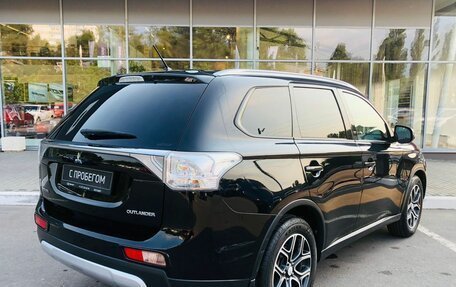 Mitsubishi Outlander III рестайлинг 3, 2014 год, 1 620 000 рублей, 6 фотография