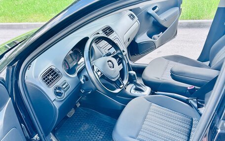 Volkswagen Polo VI (EU Market), 2018 год, 1 500 000 рублей, 6 фотография