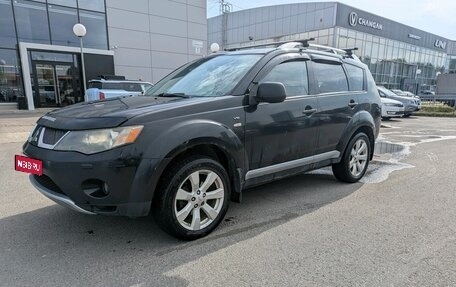 Mitsubishi Outlander III рестайлинг 3, 2008 год, 749 000 рублей, 1 фотография