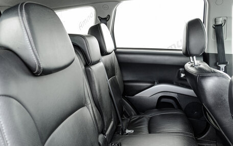 Mitsubishi Outlander III рестайлинг 3, 2008 год, 1 090 000 рублей, 29 фотография