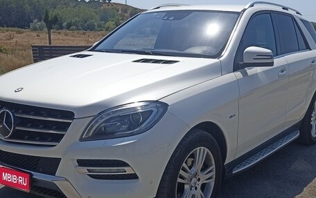 Mercedes-Benz M-Класс, 2012 год, 2 100 000 рублей, 1 фотография
