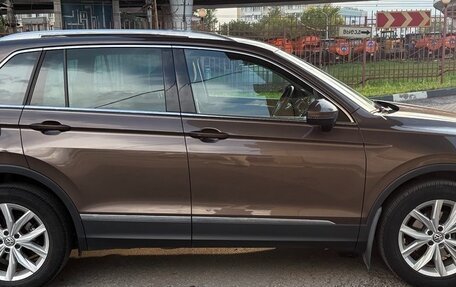 Volkswagen Tiguan II, 2017 год, 2 300 000 рублей, 6 фотография
