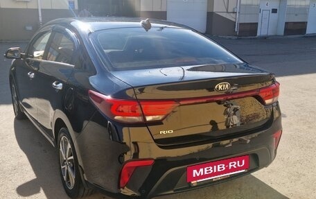 KIA Rio III рестайлинг, 2017 год, 1 550 000 рублей, 4 фотография
