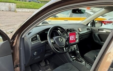 Volkswagen Tiguan II, 2017 год, 2 300 000 рублей, 9 фотография
