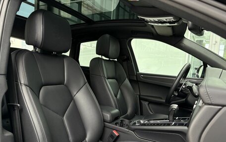 Porsche Macan I рестайлинг, 2024 год, 12 300 000 рублей, 10 фотография