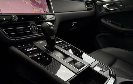 Porsche Macan I рестайлинг, 2024 год, 12 300 000 рублей, 17 фотография