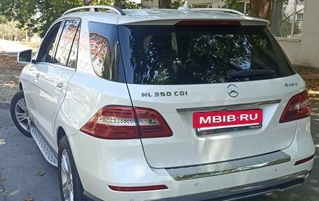 Mercedes-Benz M-Класс, 2012 год, 2 100 000 рублей, 14 фотография