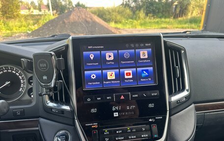 Toyota Land Cruiser 200, 2015 год, 4 299 000 рублей, 11 фотография