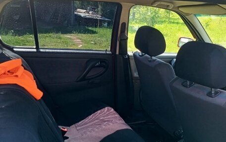 Volkswagen Polo III рестайлинг, 1997 год, 135 000 рублей, 7 фотография