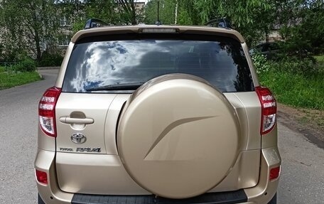 Toyota RAV4, 2011 год, 1 750 000 рублей, 11 фотография
