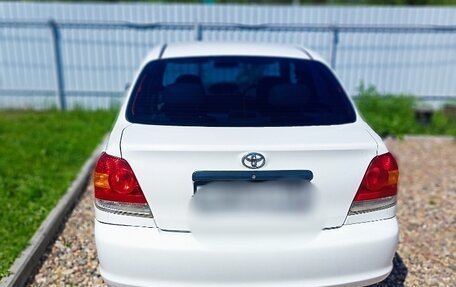 Toyota Platz, 2005 год, 450 000 рублей, 4 фотография