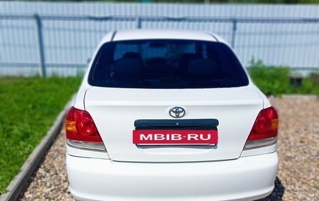 Toyota Platz, 2005 год, 450 000 рублей, 11 фотография