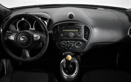 Nissan Juke II, 2014 год, 825 000 рублей, 13 фотография