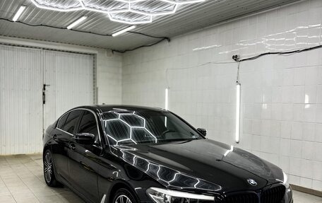 BMW 5 серия, 2019 год, 2 350 000 рублей, 1 фотография