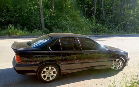 BMW 3 серия, 1991 год, 399 000 рублей, 15 фотография