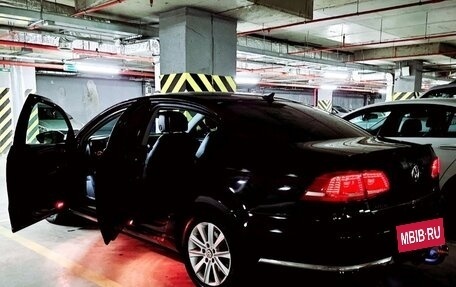 Volkswagen Passat B7, 2011 год, 965 000 рублей, 14 фотография