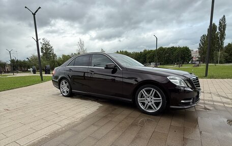 Mercedes-Benz E-Класс, 2013 год, 1 399 000 рублей, 5 фотография