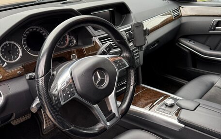 Mercedes-Benz E-Класс, 2013 год, 1 399 000 рублей, 11 фотография