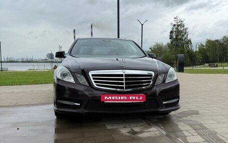 Mercedes-Benz E-Класс, 2013 год, 1 399 000 рублей, 3 фотография