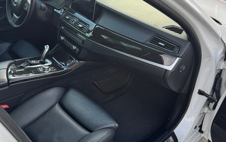 BMW 5 серия, 2010 год, 1 850 000 рублей, 12 фотография