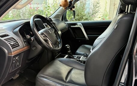 Toyota Land Cruiser Prado 150 рестайлинг 2, 2018 год, 4 849 000 рублей, 3 фотография