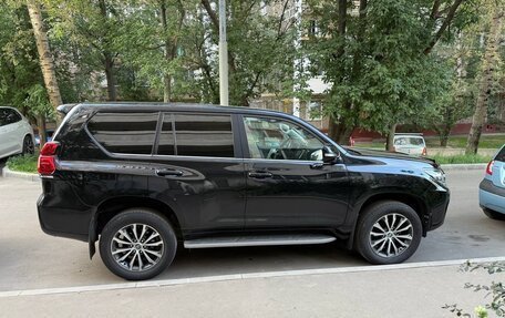 Toyota Land Cruiser Prado 150 рестайлинг 2, 2018 год, 4 849 000 рублей, 9 фотография