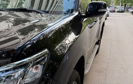Toyota Land Cruiser Prado 150 рестайлинг 2, 2018 год, 4 849 000 рублей, 12 фотография