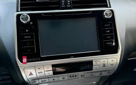 Toyota Land Cruiser Prado 150 рестайлинг 2, 2018 год, 4 849 000 рублей, 8 фотография