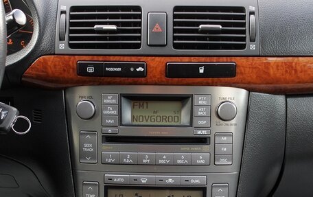 Toyota Avensis III рестайлинг, 2007 год, 680 000 рублей, 9 фотография