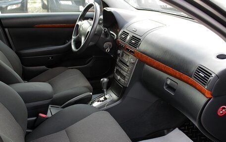 Toyota Avensis III рестайлинг, 2007 год, 680 000 рублей, 10 фотография