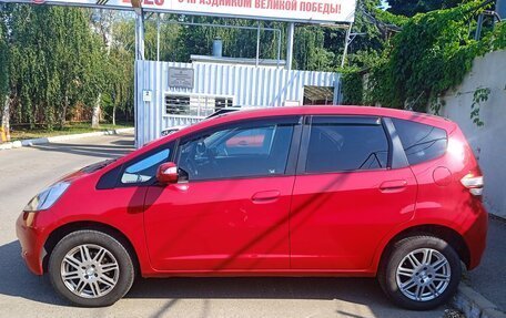 Honda Fit III, 2007 год, 550 000 рублей, 1 фотография