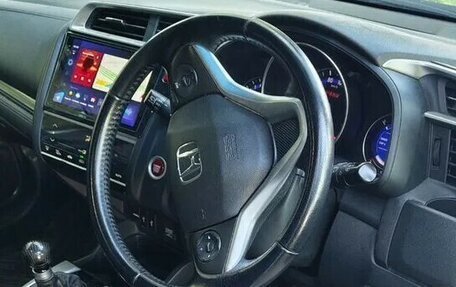Honda Fit III, 2016 год, 1 650 000 рублей, 6 фотография