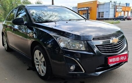 Chevrolet Cruze II, 2013 год, 1 060 000 рублей, 3 фотография