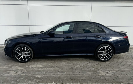 Mercedes-Benz E-Класс, 2019 год, 3 450 000 рублей, 10 фотография