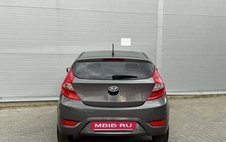 Hyundai Solaris II рестайлинг, 2014 год, 645 000 рублей, 5 фотография
