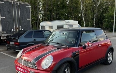 MINI Hatch, 2005 год, 500 000 рублей, 5 фотография