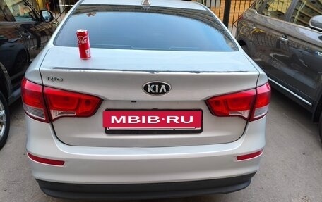 KIA Rio III рестайлинг, 2016 год, 550 000 рублей, 2 фотография