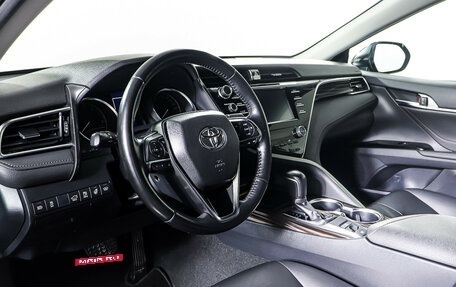 Toyota Camry, 2019 год, 2 739 000 рублей, 14 фотография