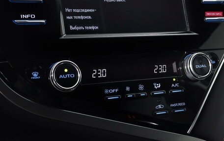 Toyota Camry, 2019 год, 2 739 000 рублей, 22 фотография