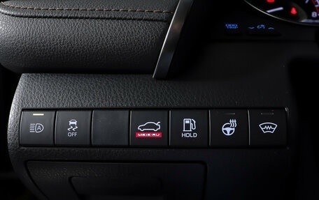 Toyota Camry, 2019 год, 2 739 000 рублей, 19 фотография