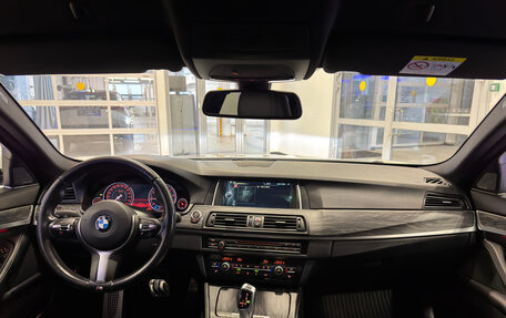 BMW 5 серия, 2016 год, 2 456 000 рублей, 15 фотография