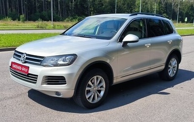 Volkswagen Touareg III, 2011 год, 1 990 000 рублей, 1 фотография